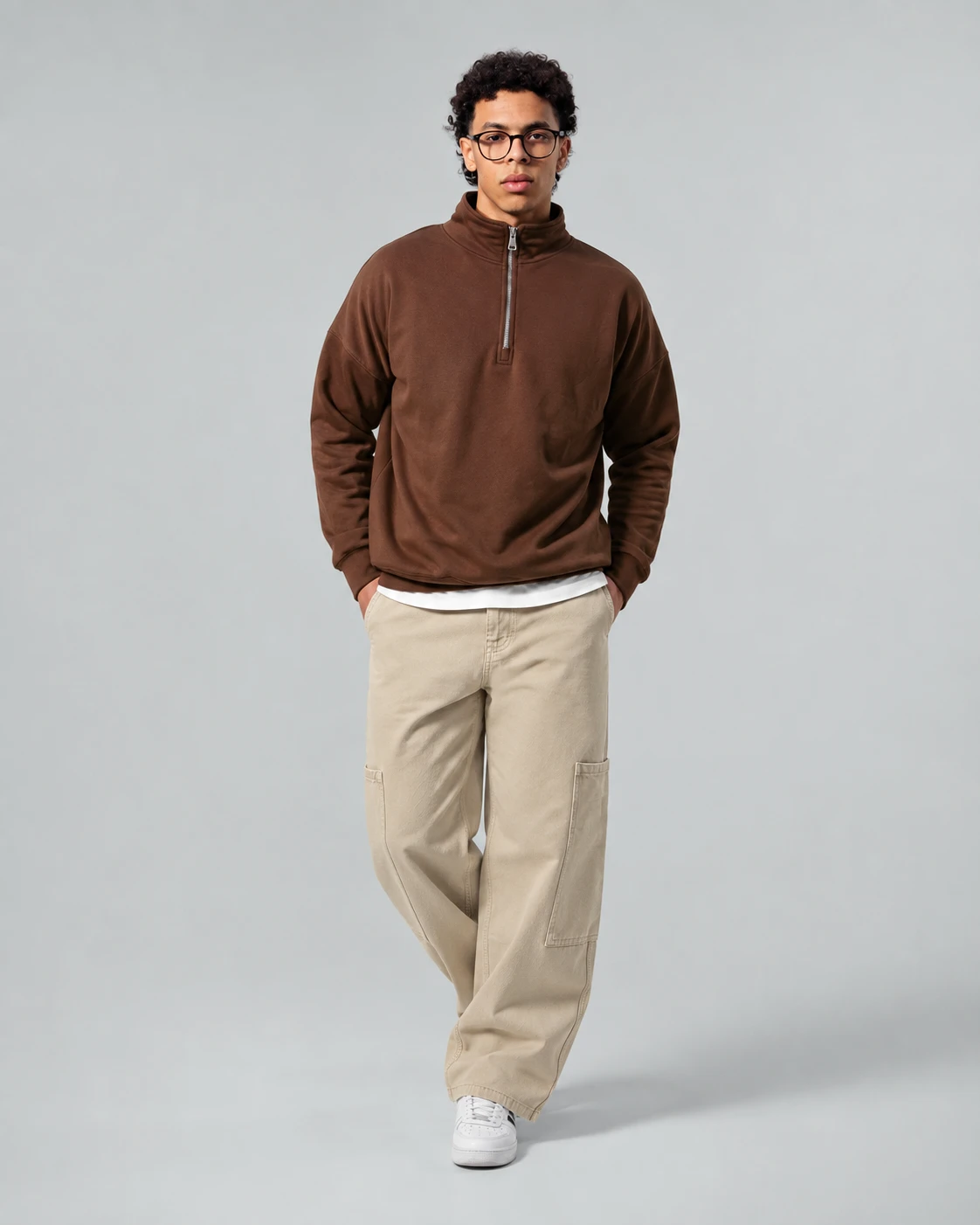 Brown STRIP half-zip with beige cargo pants